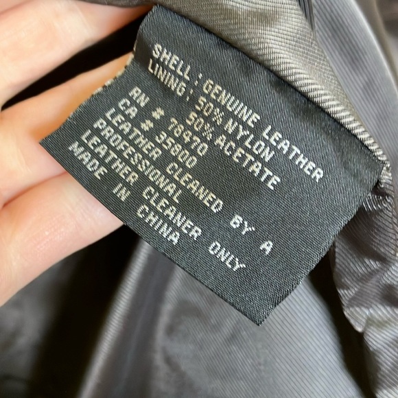 Kenneth Cole Buttery Soft Brown Leather Jacket - Picture 3 of 5